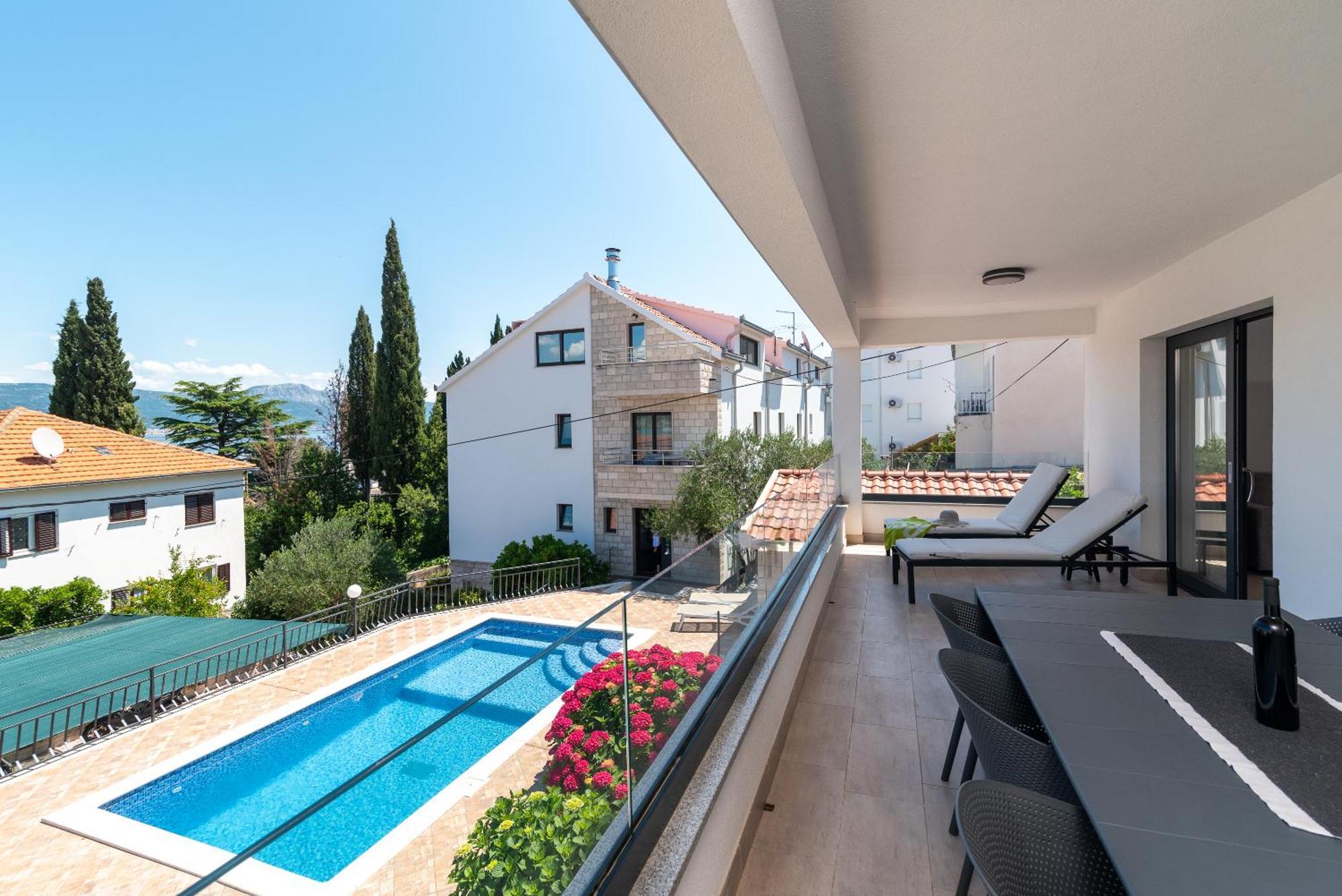 Maca Apartments & Suites Trogir Exterior photo