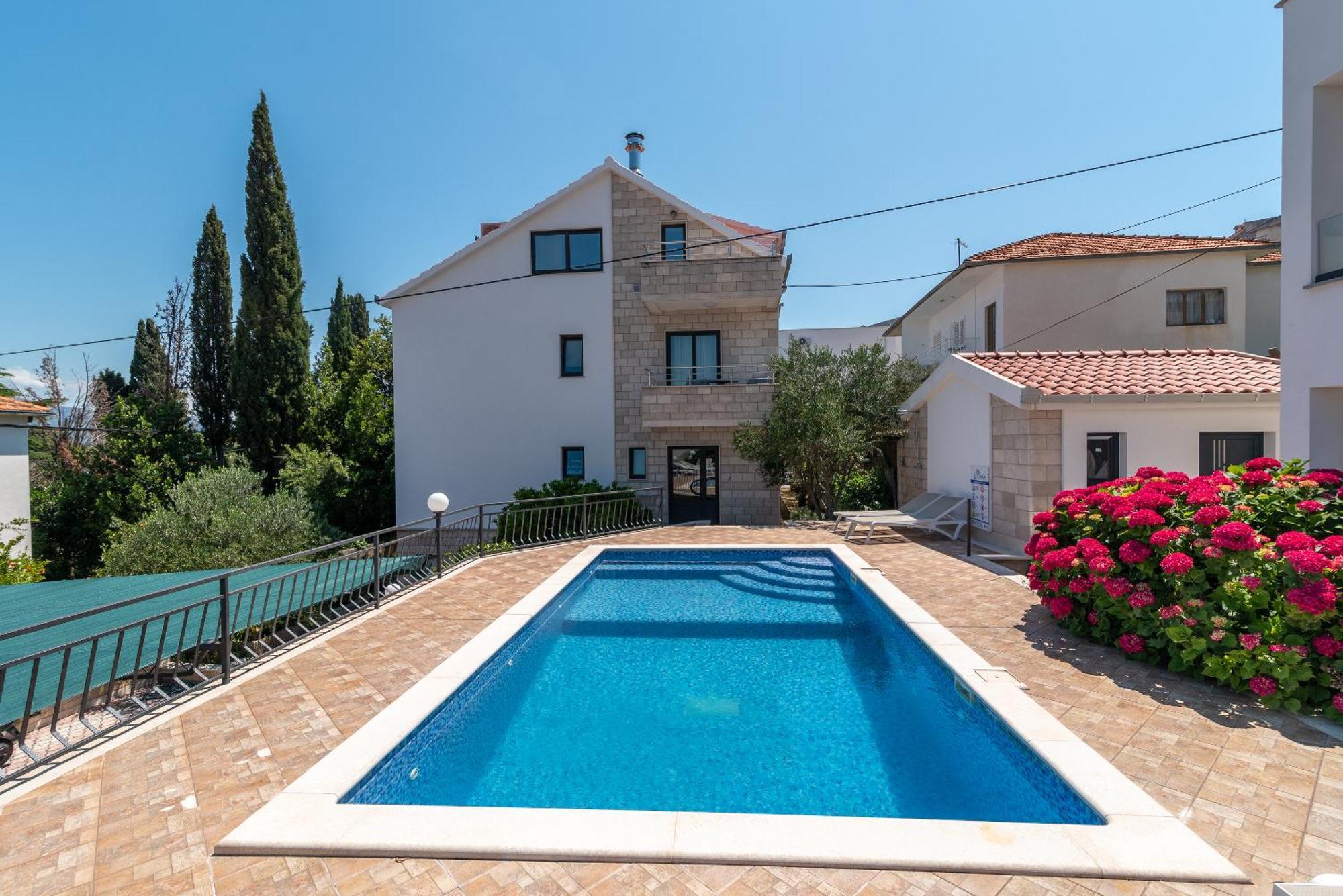 Maca Apartments & Suites Trogir Exterior photo